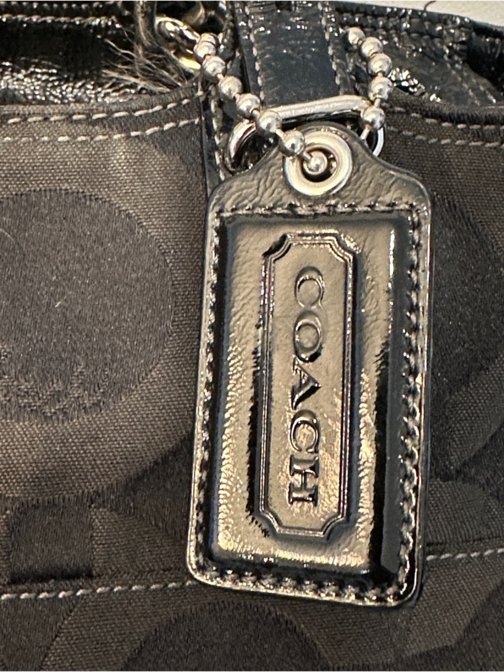 Coach Tribeca Madison Tote Jacquard/Patent Leather w/ Branded Dust Bag GUC - Picture 10 of 12